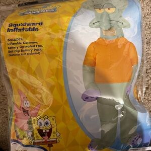 Inflatable costume